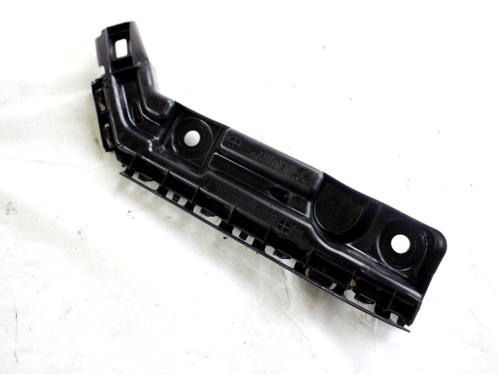 2GA807375 STAFFA SUPPORTO PARAURTI POSTERIORE LATO SINISTRO VOLKSWAGEN T-ROC 1.0 B 81KW 6M 5P (2023) RICAMBIO USATO