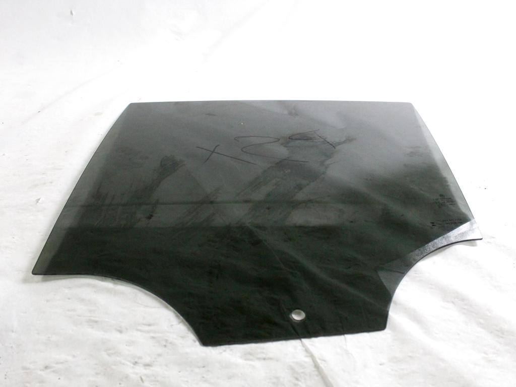 2GA845025G VETRO SCENDENTE PORTA POSTERIORE SINISTRA OSCURATO VOLKSWAGEN T-ROC 1.0 B 81KW 6M 5P (2023) RICAMBIO USATO