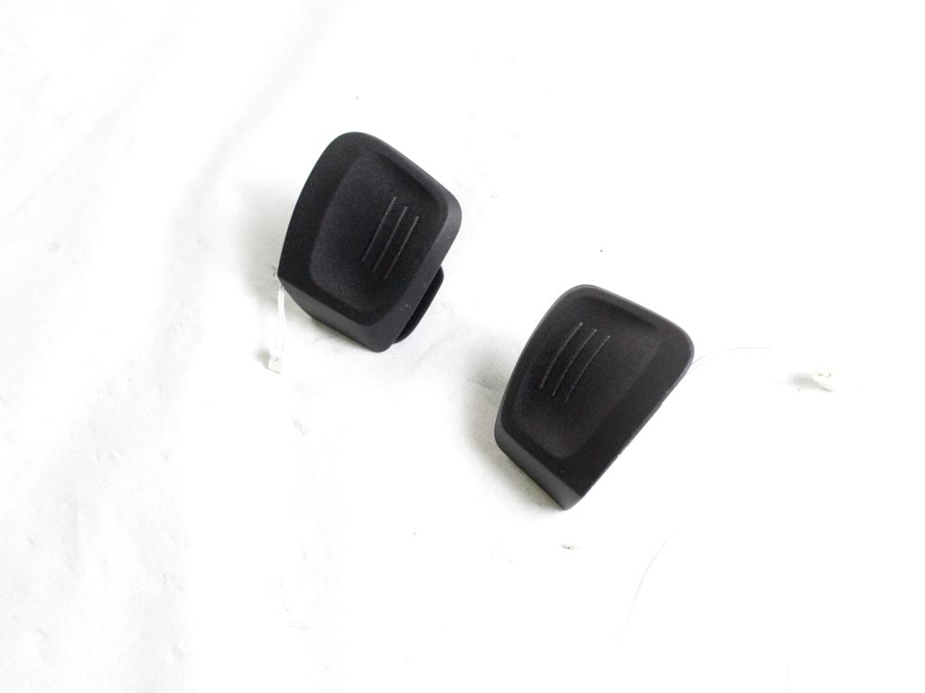 2GM951527 PALETTE COMANDI CAMBIO AUTOMATICO AL VOLANTE VOLKSWAGEN GOLF 8 GTD 2.0 D 147KW 5P (2023) RICAMBIO USATO 2GM951528