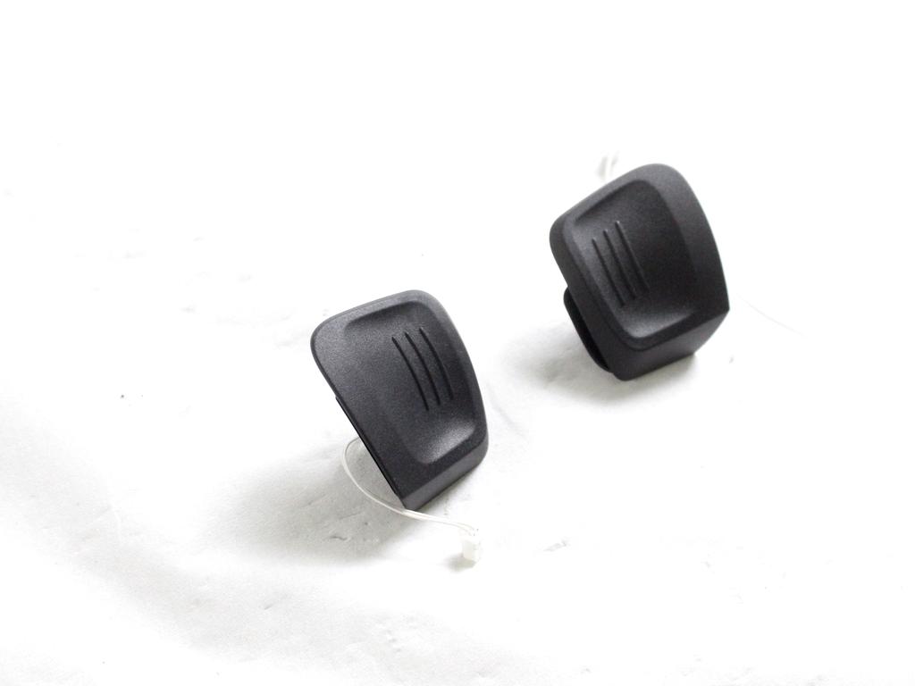 2GM951527 PALETTE COMANDI CAMBIO AUTOMATICO AL VOLANTE VOLKSWAGEN GOLF 8 GTD 2.0 D 147KW 5P (2023) RICAMBIO USATO 2GM951528
