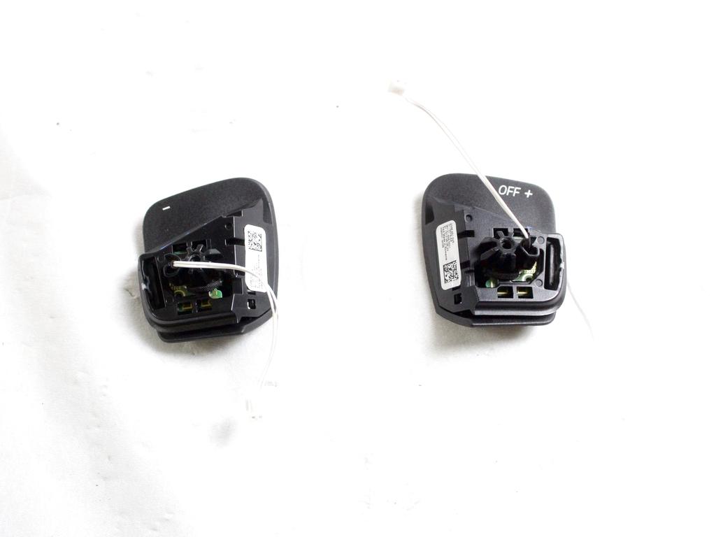 2GM951527 PALETTE COMANDI CAMBIO AUTOMATICO AL VOLANTE VOLKSWAGEN GOLF 8 GTD 2.0 D 147KW 5P (2023) RICAMBIO USATO 2GM951528
