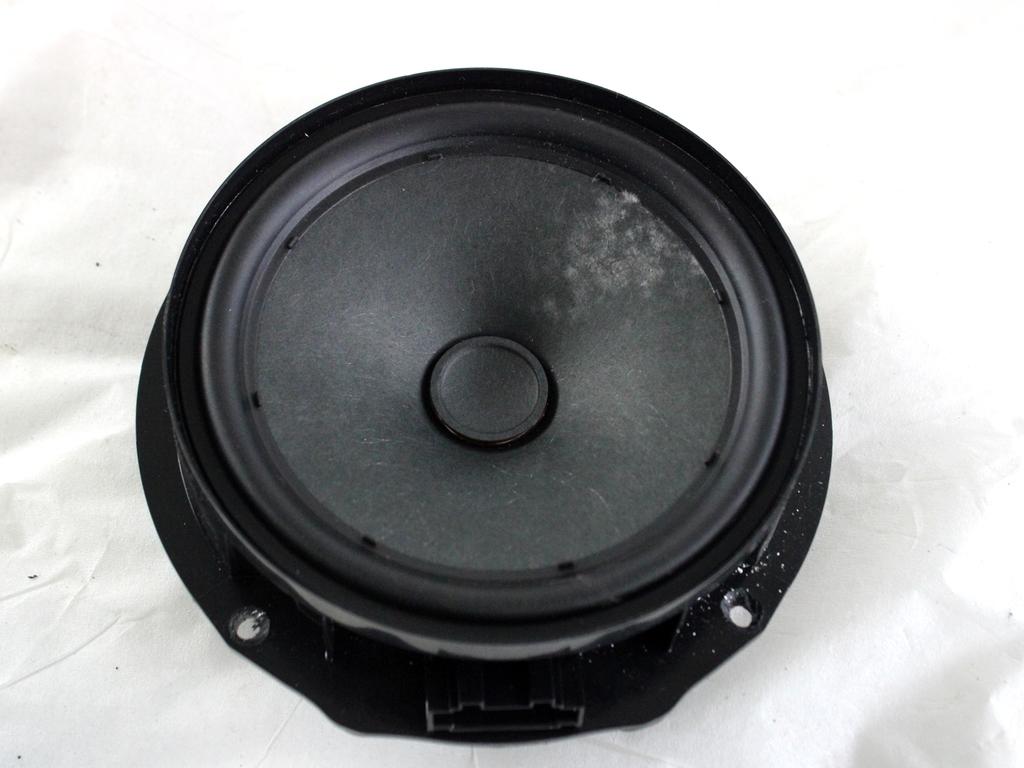 5H0035710 CASSA ALTOPARLANTE PORTA POSTERIORE VOLKSWAGEN GOLF 8 GTD 2.0 D 147KW 5P (2023) RICAMBIO USATO