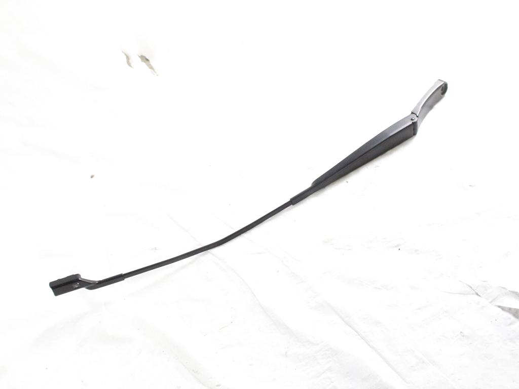 5G1955410 ASTA SUPPORTO SPAZZOLA PARABREZZA LATO DESTRO VOLKSWAGEN GOLF 8 GTD 2.0 D 147KW 5P (2023) RICAMBIO USATO