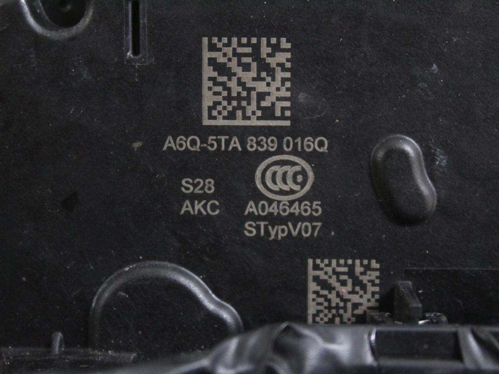 5TA839016Q CHIUSURA SERRATURA PORTA POSTERIORE DESTRA VOLKSWAGEN GOLF 8 GTD 2.0 D 147KW 5P (2023) RICAMBIO USATO
