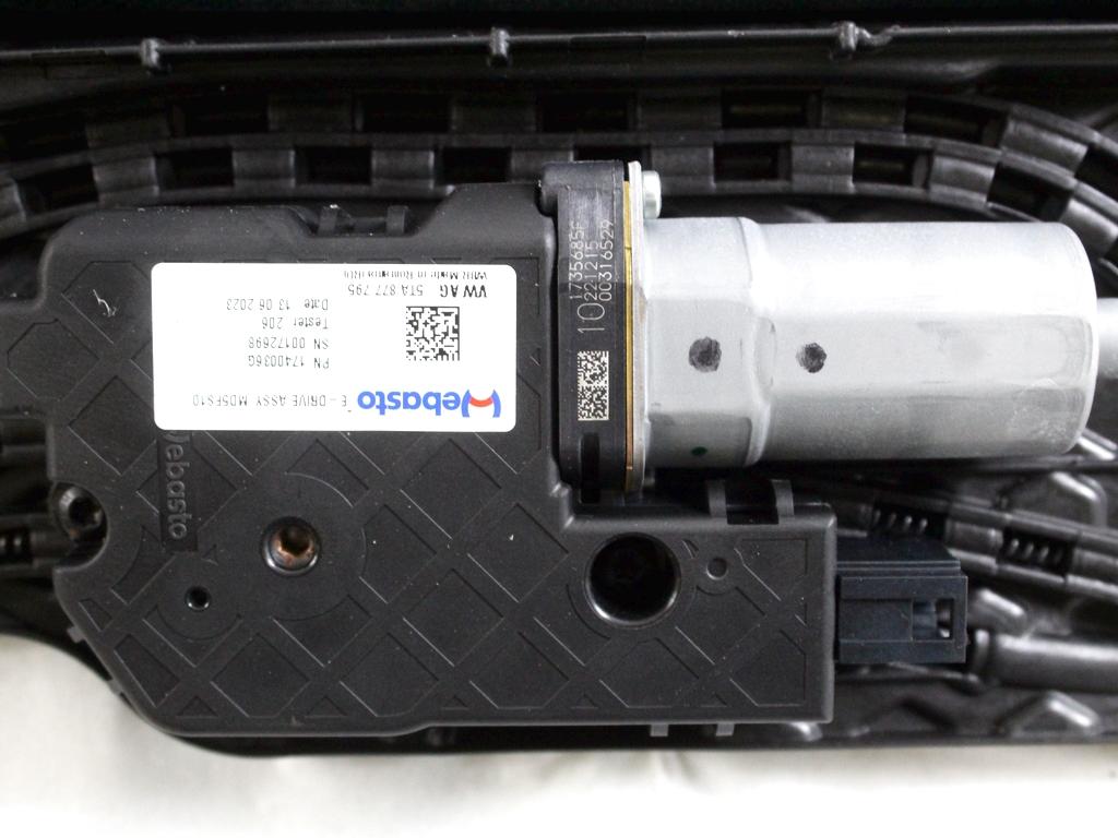 5H0877049B TELAIO VETRO TETTO APRIBILE VOLKSWAGEN GOLF 8 GTD 2.0 D 147KW 5P (2023) RICAMBIO USATO