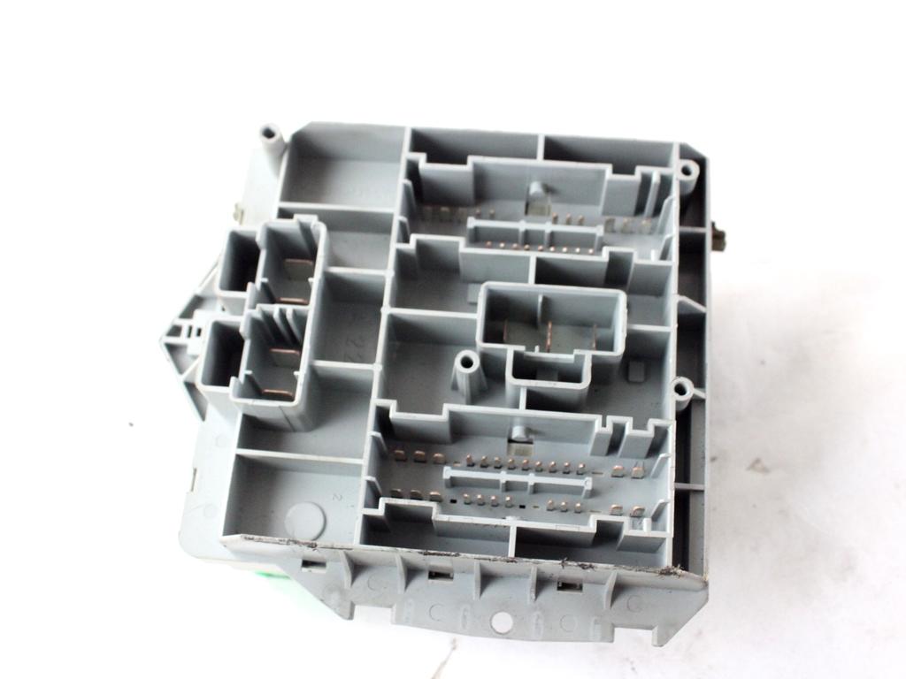 51742419 CENTRALINA FUSIBILIERA SCATOLA FUSIBILI RELÈ ALFA ROMEO GT 2.0 B 122KW 5M 3P (2007) RICAMBIO USATO