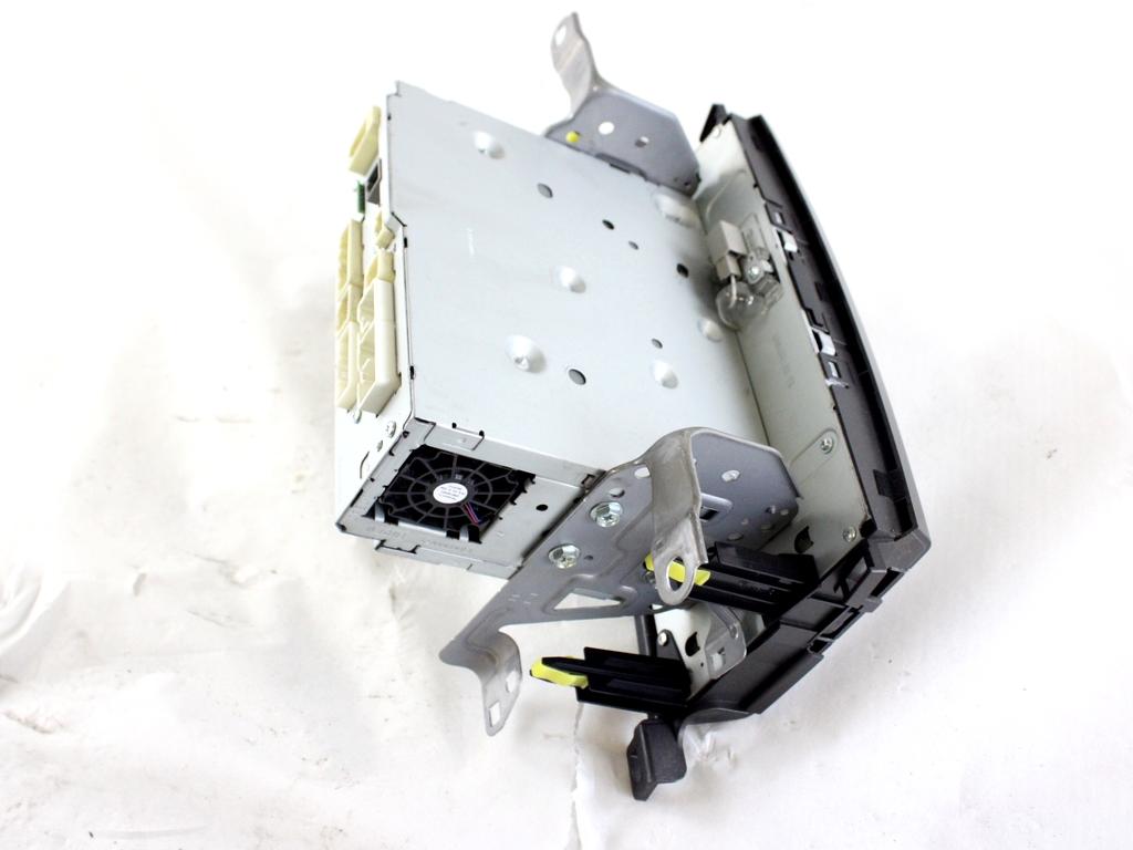 86140-42210 AUTORADIO CON SISTEMA DI NAVIGAZIONE SATELLITARE TOYOTA RAV 4 2.0 D 91KW 5P (2017) RICAMBIO USATO (NON FORNIAMO CODICE AUTOARADIO, MA SOLO NUMERO DI TELAIO VEICOLO)