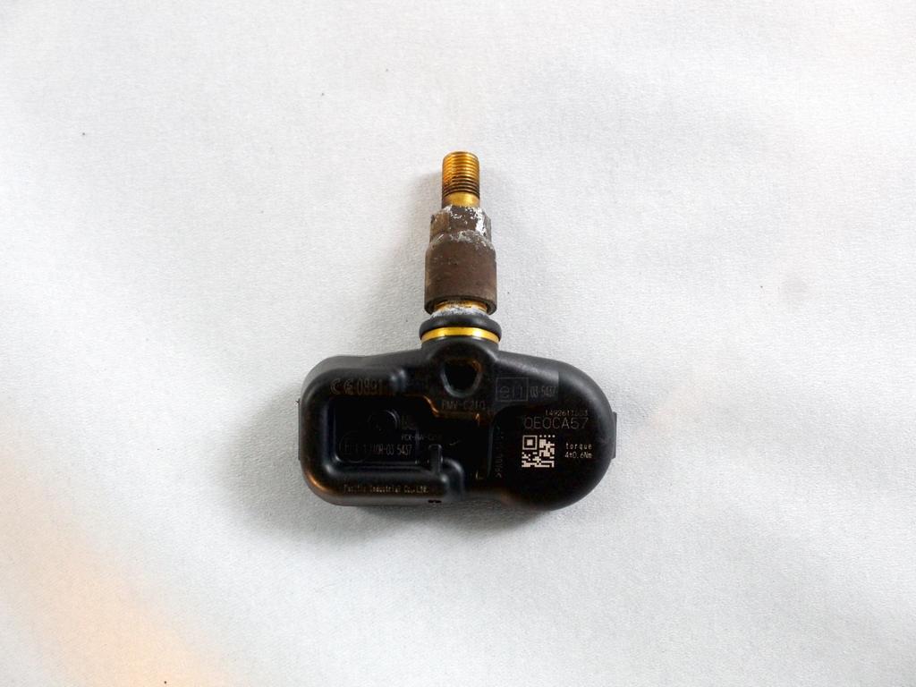 4260742021 SENSORE DI PRESSIONE DEL PNEUMATICO TOYOTA RAV 4 2.0 D 91KW 5P (2017) RICAMBIO USATO
