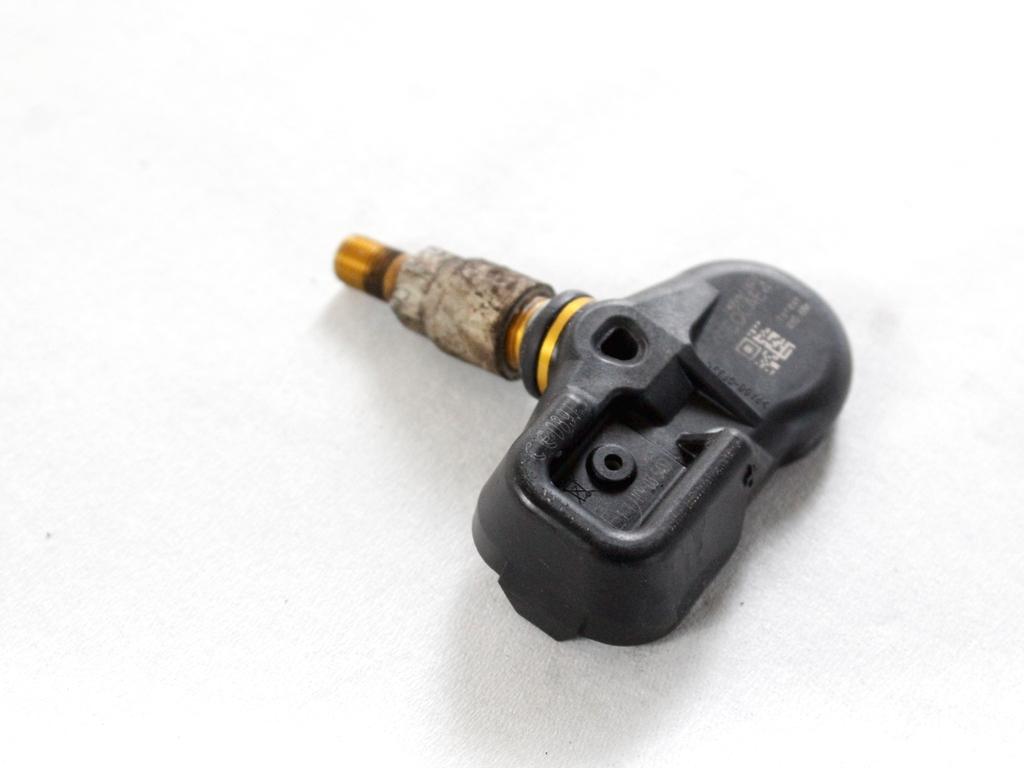 4260742021 SENSORE DI PRESSIONE DEL PNEUMATICO TOYOTA RAV 4 2.0 D 91KW 5P (2017) RICAMBIO USATO