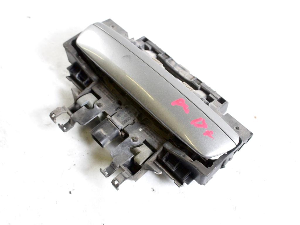 4E0839207BGRU MANIGLIA ESTERNA PORTA ANTERIORE DESTRA AUDI A8 3.0 D 171 KW 4X4 (2005) RICAMBIO USATO