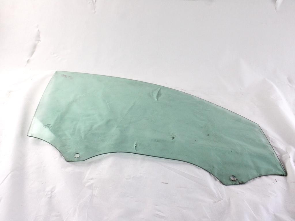 8U0845202 VETRO SCENDENTE PORTA ANTERIORE DESTRA AUDI Q3 2.0 D 103 KW 5P (2013) RICAMBIO USATO