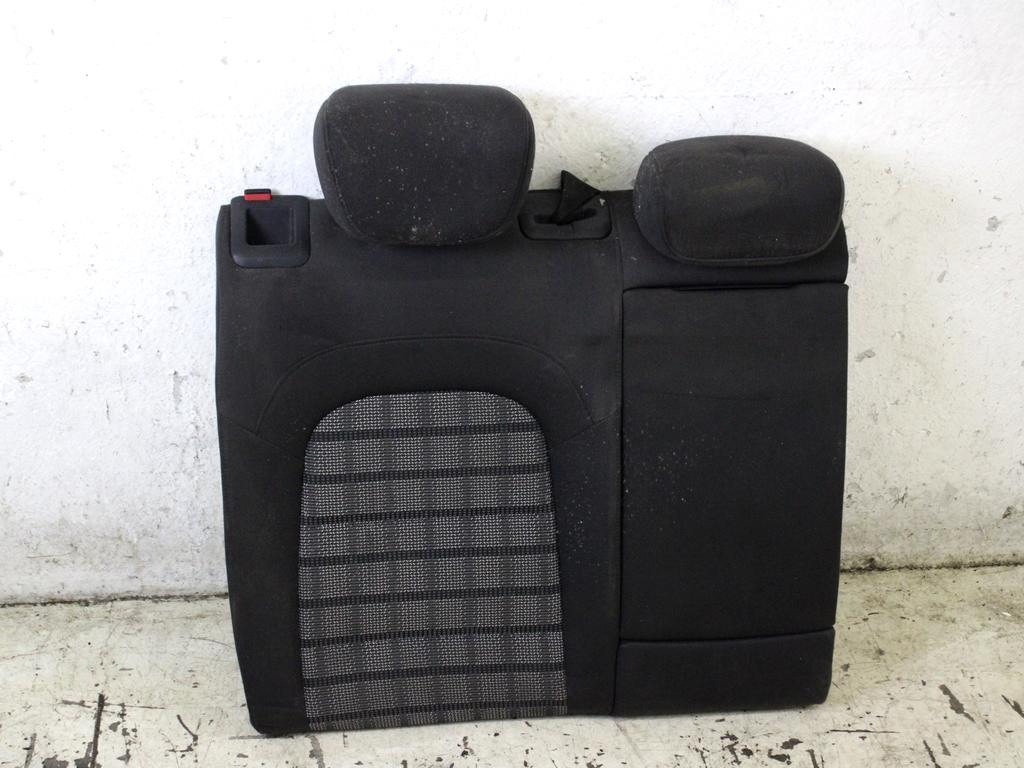 8P0885502H87A SCHIENALE SEDILE POSTERIORE SDOPPIATO LATO DESTRO AUDI Q3 2.0 D 103 KW 5P (2013) RICAMBIO USATO