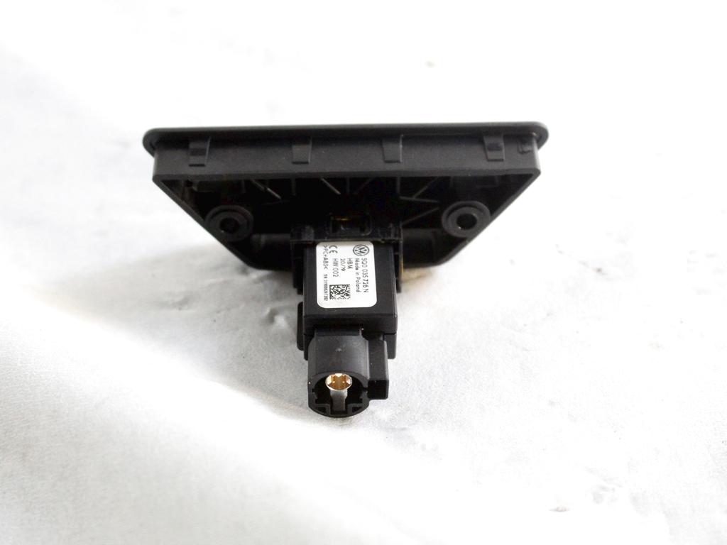 5Q0035726N PORTA INGRESSO USB VOLKSWAGEN UP 1.0 M 50KW 5M 5P (2019) RICAMBIO USATO 