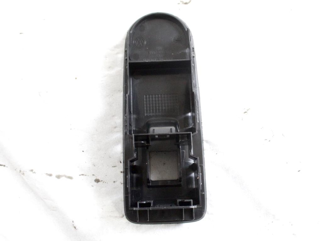 1S0867255E MASCHERINA RIVESTIMENTO PULSANTIERA PANNELLO PORTA ANTERIORE DESTRA VOLKSWAGEN UP 1.0 M 50KW 5M 5P (2019) RICAMBIO USATO 