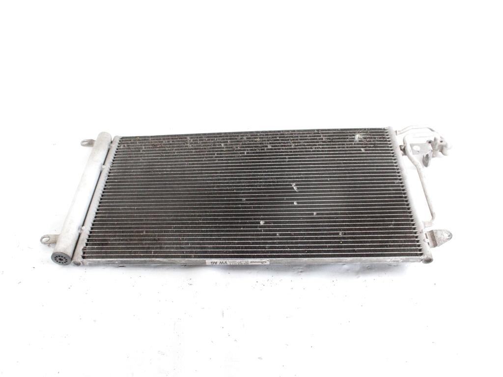 6R0820411T CONDENSATORE RADIATORE CLIMATIZZATORE CLIMA A/C SKODA RAPID 1.6 D 66KW 5M 5P (2015) RICAMBIO USATO