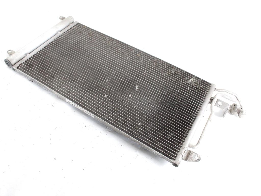 6R0820411T CONDENSATORE RADIATORE CLIMATIZZATORE CLIMA A/C SKODA RAPID 1.6 D 66KW 5M 5P (2015) RICAMBIO USATO