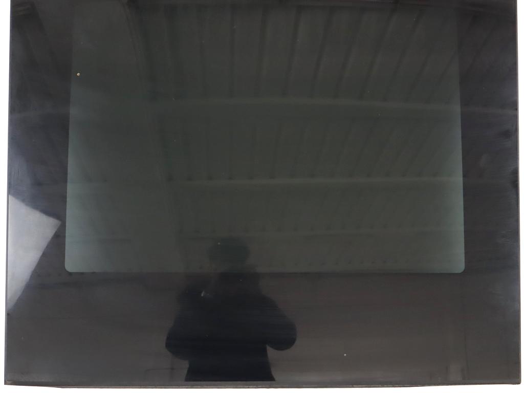 1S0877071 VETRO TETTO APRIBILE PANORAMICO VOLKSWAGEN UP 1.0 M 50KW 5M 5P (2019) RICAMBIO USATO