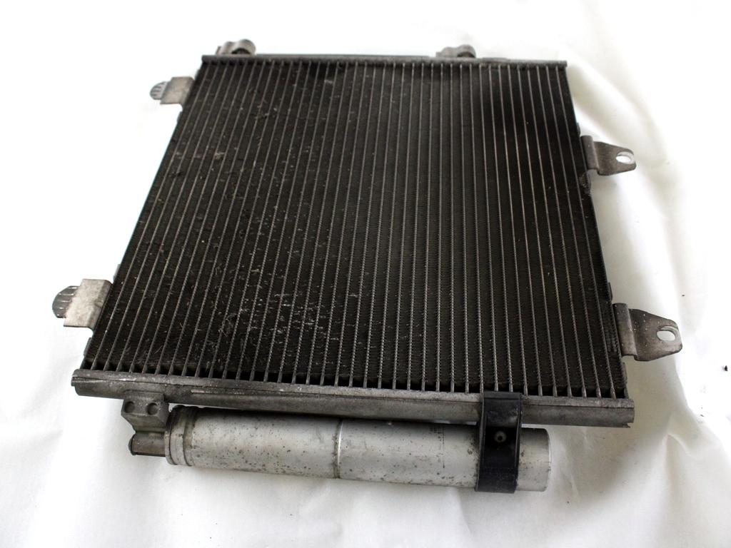 88450-0H020 CONDENSATORE RADIATORE CLIMATIZZATORE CLIMA A/C TOYOTA AYGO 1.0 B 50KW 5M 5P (2010) RICAMBIO USATO 