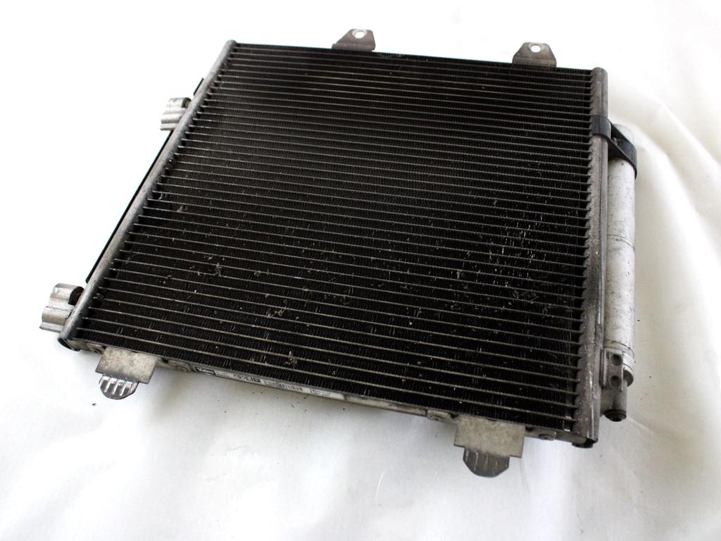 88450-0H020 CONDENSATORE RADIATORE CLIMATIZZATORE CLIMA A/C TOYOTA AYGO 1.0 B 50KW 5M 5P (2010) RICAMBIO USATO 