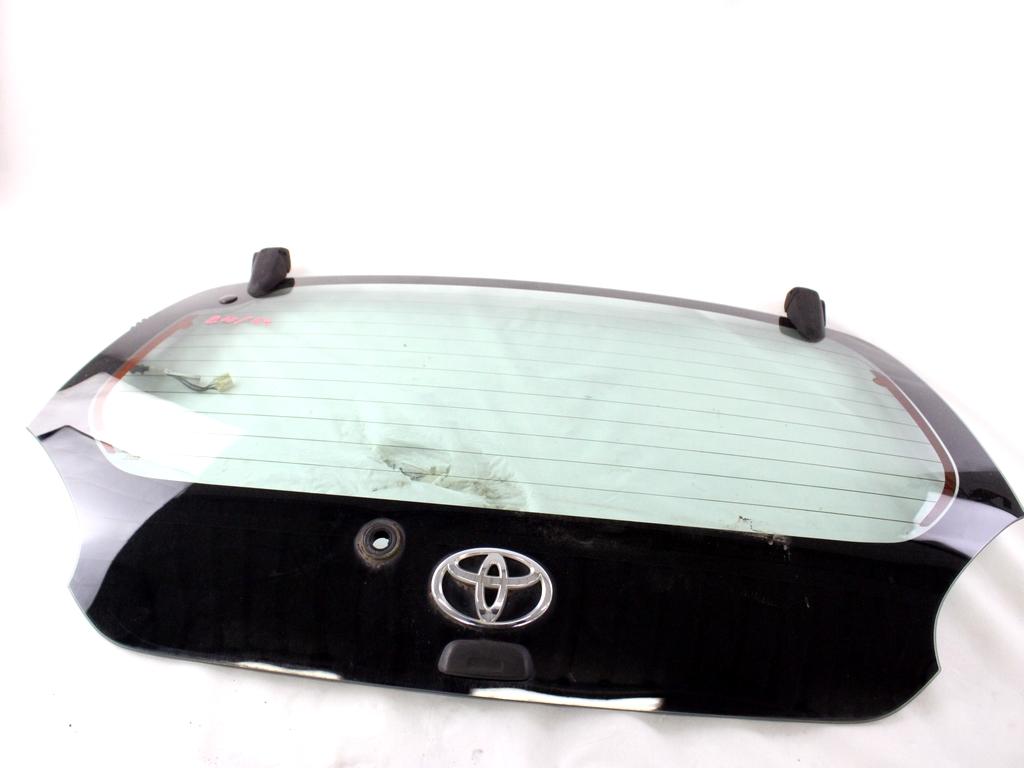 681050H020 LUNOTTO TERMICO POSTERIORE APRIBILE TOYOTA AYGO 1.0 B 50KW 5M 5P (2010) RICAMBIO USATO 