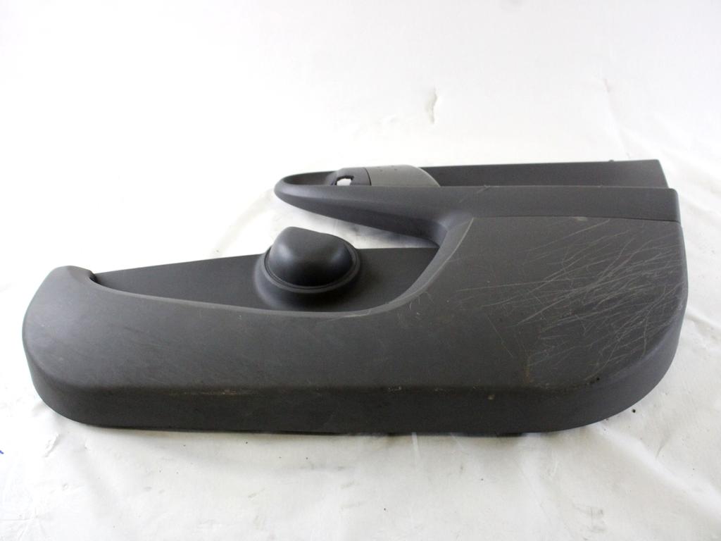 67611-0H010 PANNELLO INTERNO PORTA ANTERIORE DESTRA TOYOTA AYGO 1.0 B 50KW 5M 5P (2010) RICAMBIO USATO 