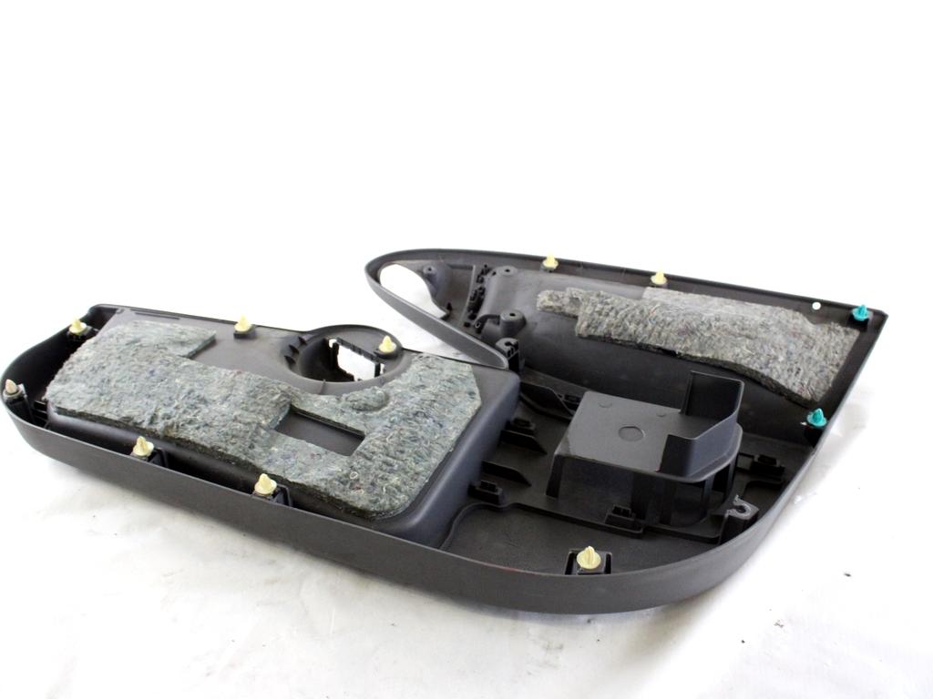 67612-0H010 PANNELLO INTERNO PORTA ANTERIORE SINISTRA TOYOTA AYGO 1.0 B 50KW 5M 5P (2010) RICAMBIO USATO 