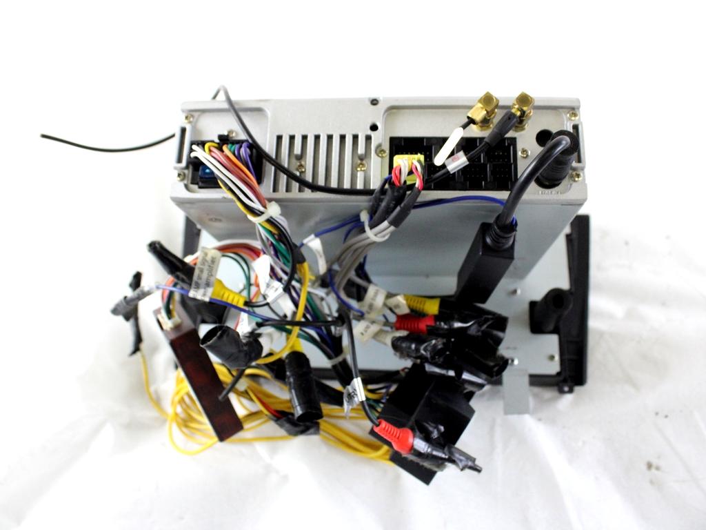 DISPLAY SISTEMA DI NAVIGAZIONE SATELLITARE AFTERMARKET BMW SERIE 1 123D E82 2.0 D 150KW 6M 2P (2009) RICAMBIO USATO 