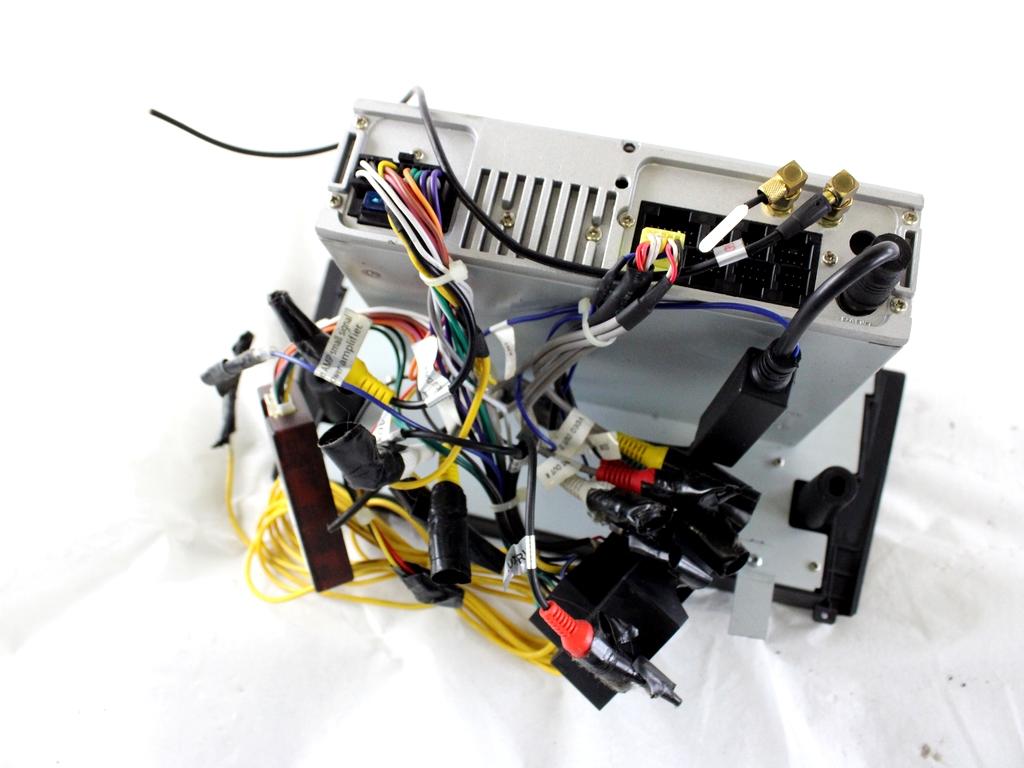 DISPLAY SISTEMA DI NAVIGAZIONE SATELLITARE AFTERMARKET BMW SERIE 1 123D E82 2.0 D 150KW 6M 2P (2009) RICAMBIO USATO 