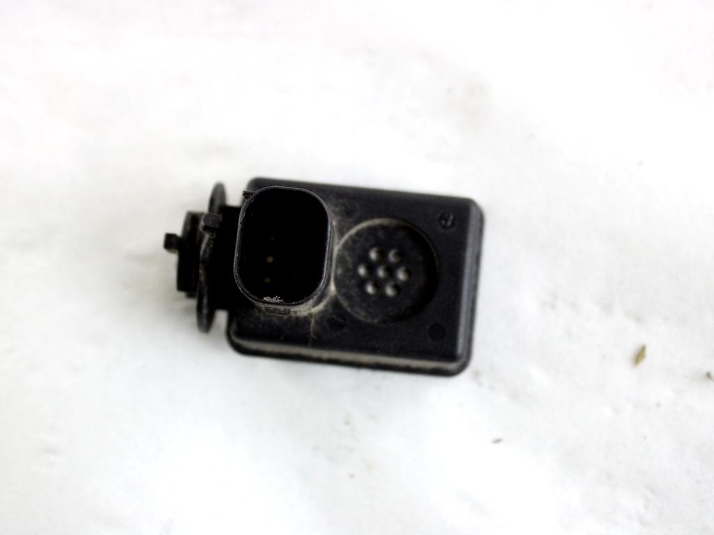 64116988303 SENSORE QUALITÀ ARIA ABITACOLO BMW SERIE 1 123D E82 2.0 D 150KW 6M 2P (2009) RICAMBIO USATO 