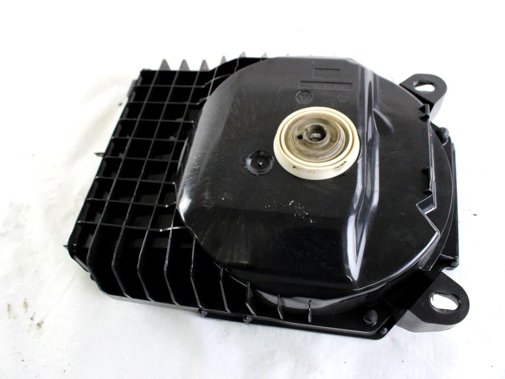 65139143233 CASSA ALTOPARLANTE SUBWOOFER ANTERIORE SINISTRA BMW SERIE 1 123D E82 2.0 D 150KW 6M 2P (2009) RICAMBIO USATO 