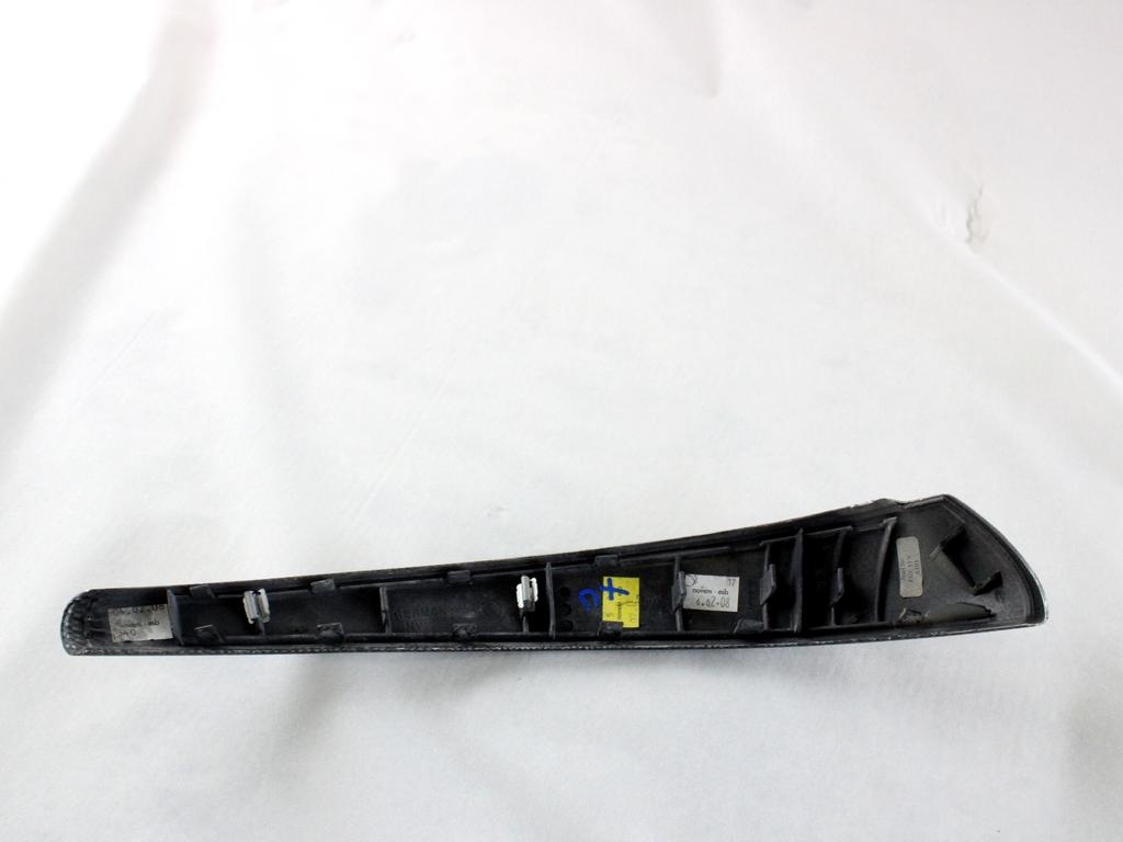 51416987538 MODANATURA LISTELLO PANNELLO INTERNO PORTA ANTERIORE DESTRA BMW SERIE 1 123D E82 2.0 D 150KW 6M 2P (2009) RICAMBIO USATO 