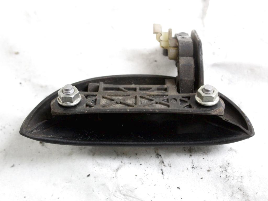 692100H901 MANIGLIA ESTERNA PORTA ANTERIORE DESTRA TOYOTA AYGO 1.0 B 50KW 5M 5P (2010) RICAMBIO USATO 