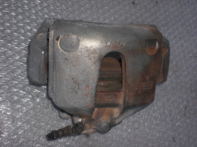 SPREDNJE LEVE ZAVORNE CELJUSTI  OEM N. 4387360 ORIGINAL REZERVNI DEL FORD TRANSIT CONNECT/TOURNEO MK1 P65 P70 P80 (2002 - 2012) DIESEL LETNIK 2006