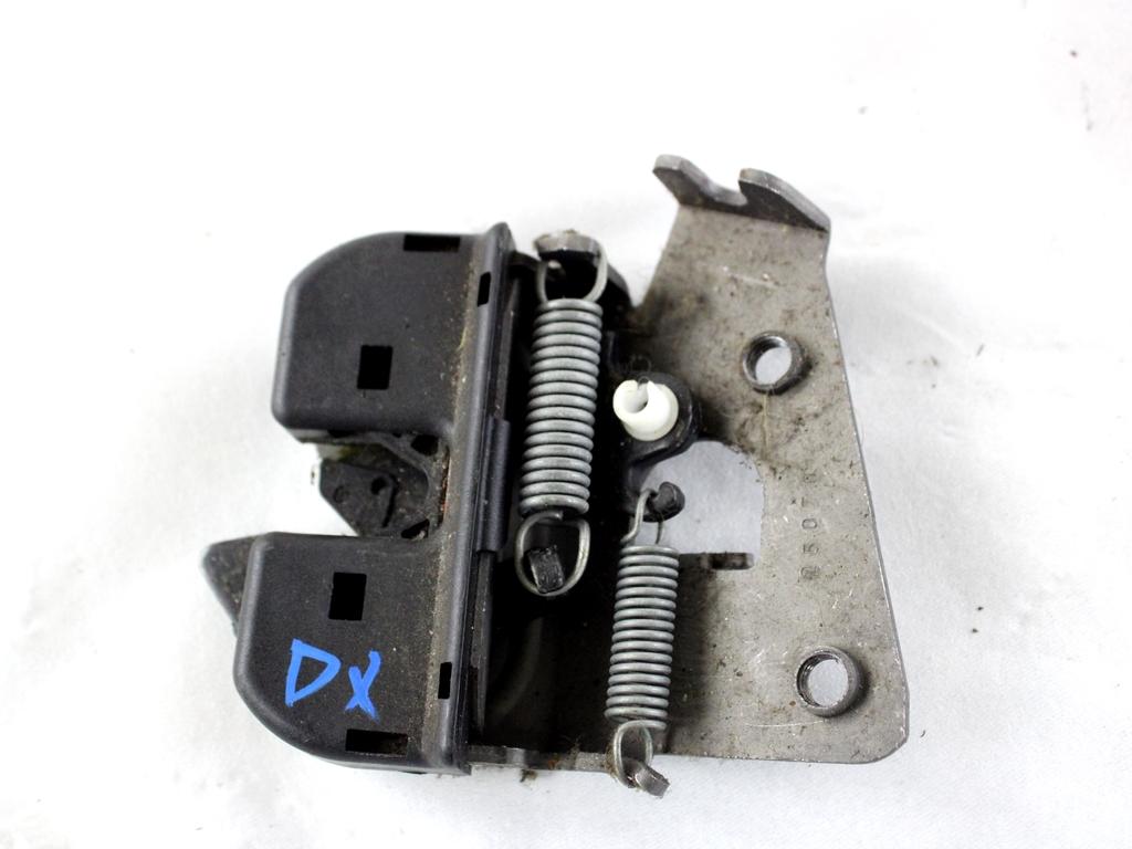 52207112864 AGGANCIO SERRATURA SEDILE POSTERIORE LATO DESTRO BMW SERIE 1 123D E82 2.0 D 150KW 6M 2P (2009) RICAMBIO USATO