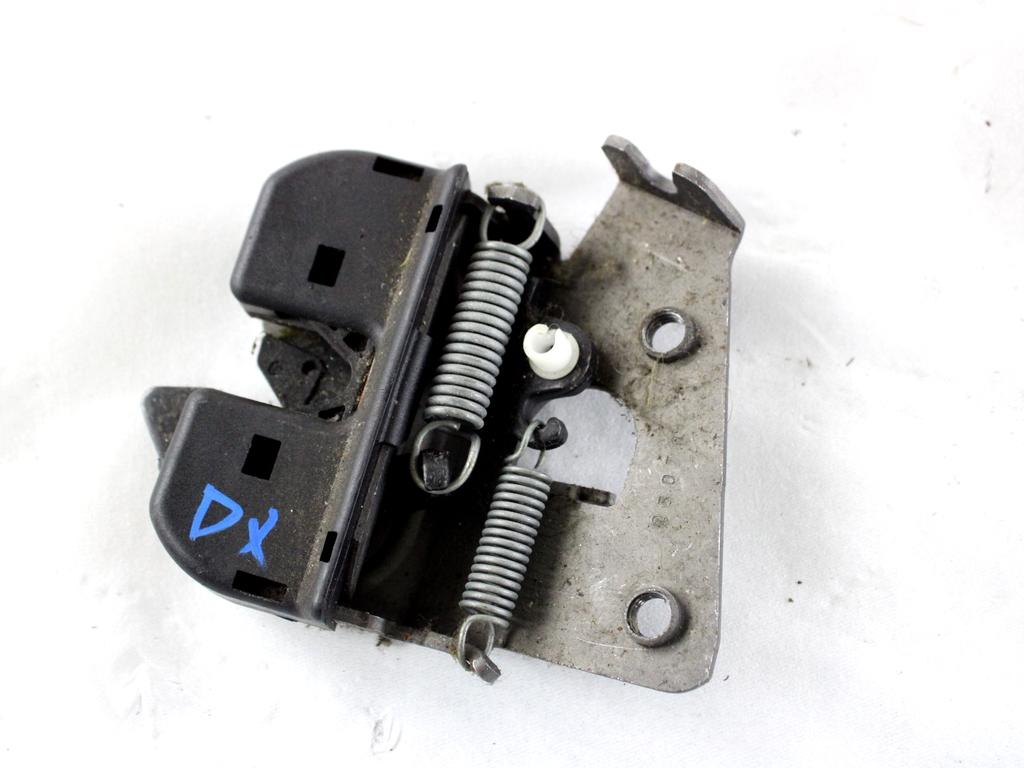 52207112864 AGGANCIO SERRATURA SEDILE POSTERIORE LATO DESTRO BMW SERIE 1 123D E82 2.0 D 150KW 6M 2P (2009) RICAMBIO USATO