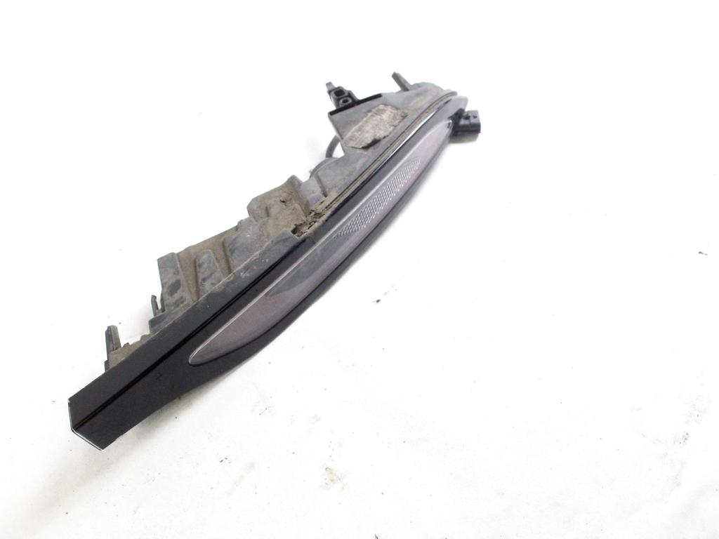 K8D2-15K272 FARO FANALINO RETRONEBBIA POSTERIORE DESTRO LAND ROVER RANGE ROVER EVOQUE L551 MHEV 2.0 I 4X4 110KW AUT 5P (2019) RICAMBIO USATO 