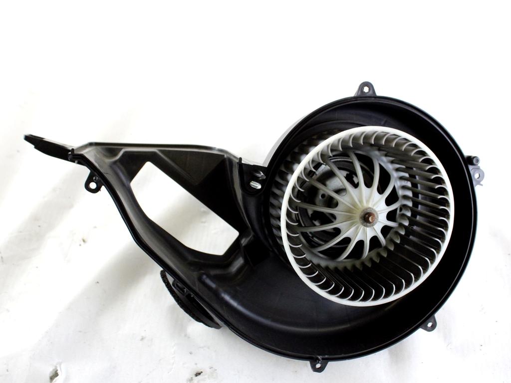 LR159881 MOTORINO VENTOLA VENTILAZIONE ABITACOLO LAND ROVER RANGE ROVER EVOQUE L551 MHEV 2.0 I 4X4 110KW AUT 5P (2019) RICAMBIO USATO 