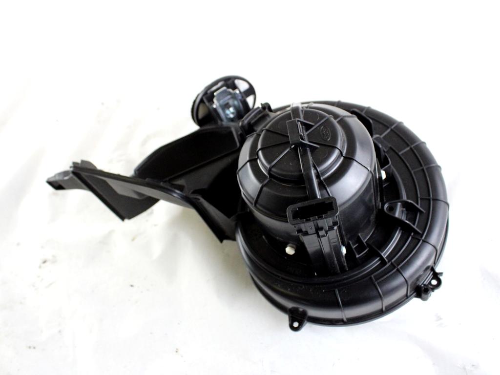 LR159881 MOTORINO VENTOLA VENTILAZIONE ABITACOLO LAND ROVER RANGE ROVER EVOQUE L551 MHEV 2.0 I 4X4 110KW AUT 5P (2019) RICAMBIO USATO 