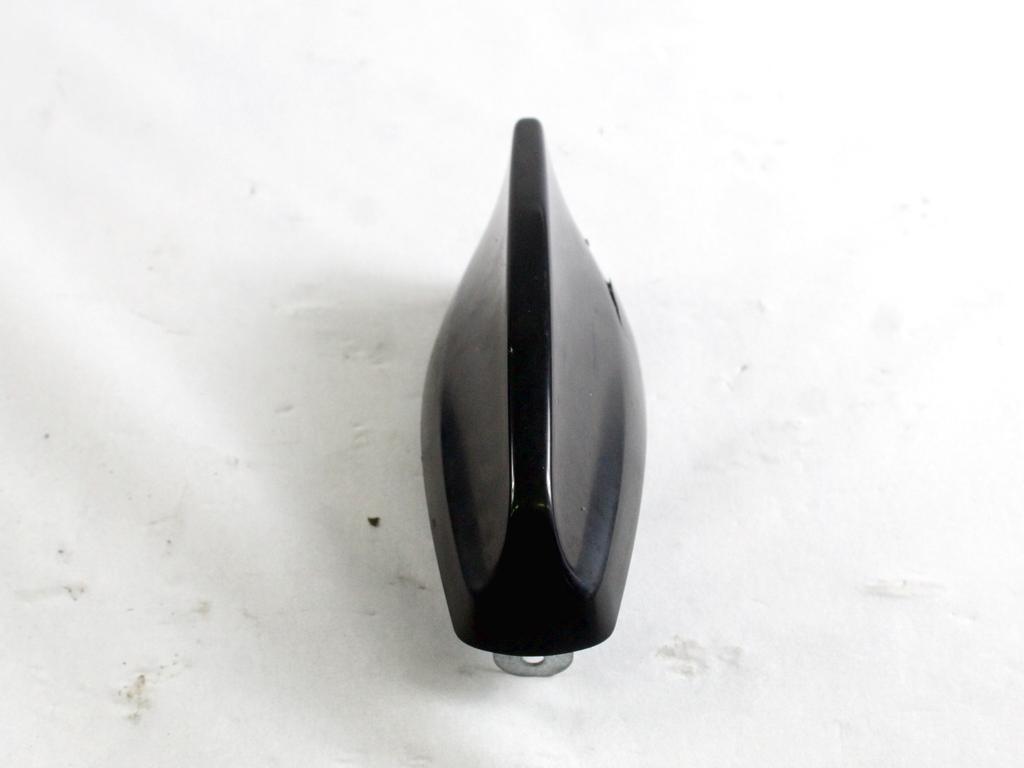 GJ32-19C089-DB PINNA ANTENNA TETTO LAND ROVER RANGE ROVER EVOQUE L551 MHEV 2.0 I 4X4 110KW AUT 5P (2019) RICAMBIO USATO RIVESTIMENTO LEGGERMENTE DANNEGGIATO 