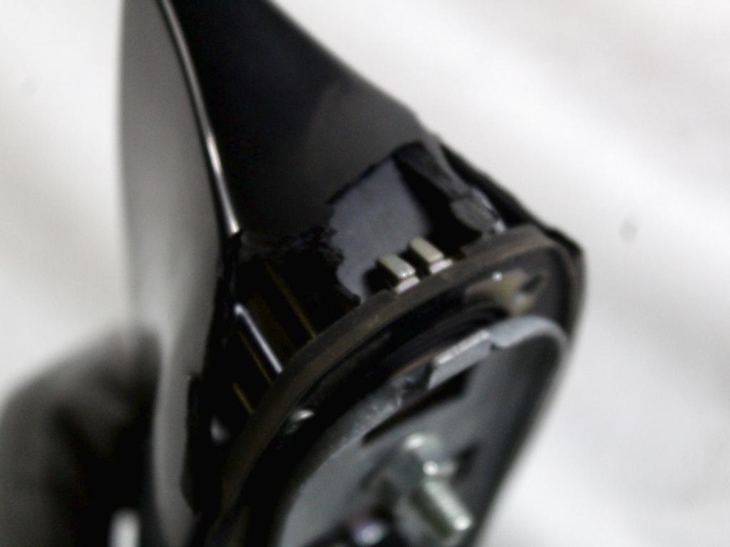 GJ32-19C089-DB PINNA ANTENNA TETTO LAND ROVER RANGE ROVER EVOQUE L551 MHEV 2.0 I 4X4 110KW AUT 5P (2019) RICAMBIO USATO RIVESTIMENTO LEGGERMENTE DANNEGGIATO 