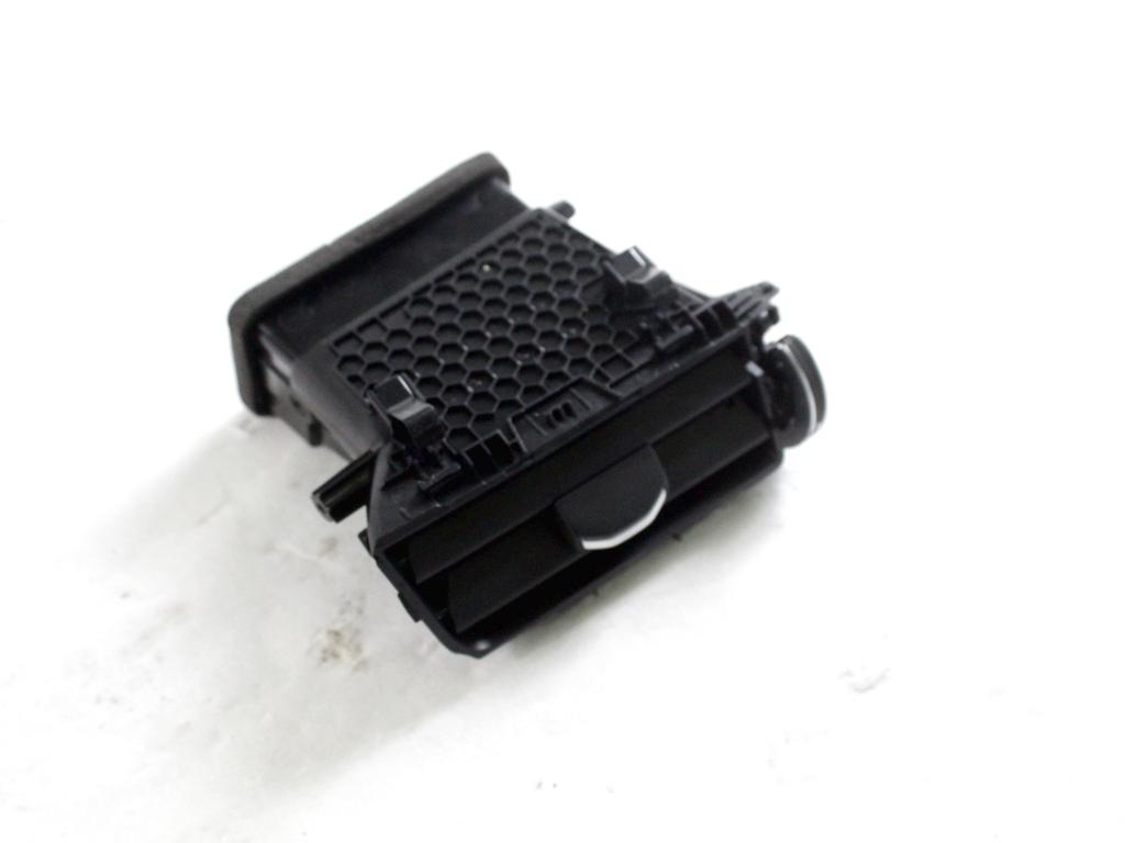 K8D2-01413-AC BOCCHETTA AERAZIONE CRUSCOTTO LATO SINISTRO LAND ROVER RANGE ROVER EVOQUE L551 MHEV 2.0 I 4X4 110KW AUT 5P (2019) RICAMBIO USATO 