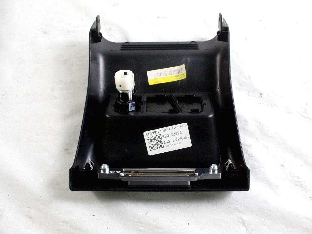 K8D2-04569-A RIVESTIMENTO INFERIORE POSTERIORE TUNNEL CENTRALE LAND ROVER RANGE ROVER EVOQUE L551 MHEV 2.0 I 4X4 110KW AUT 5P (2019) RICAMBIO USATO
