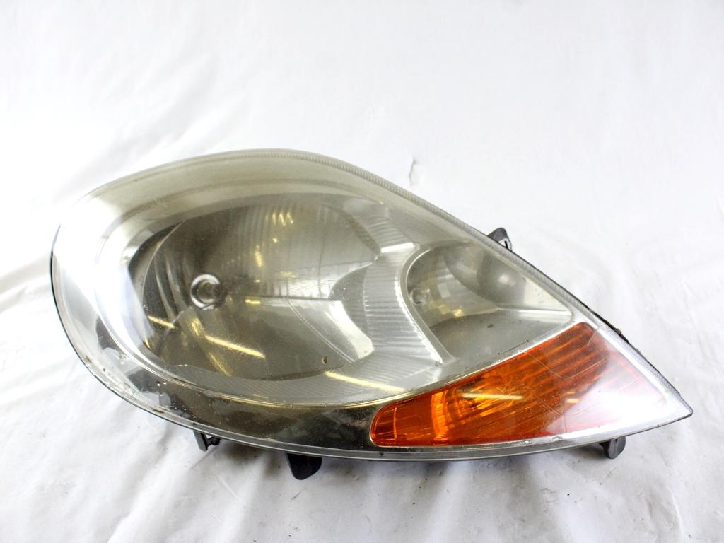 8200701353 FARO FANALE ANTERIORE DESTRO RENAULT TRAFIC 2.0 D 84KW 6M 2P (2007) RICAMBIO USATO 