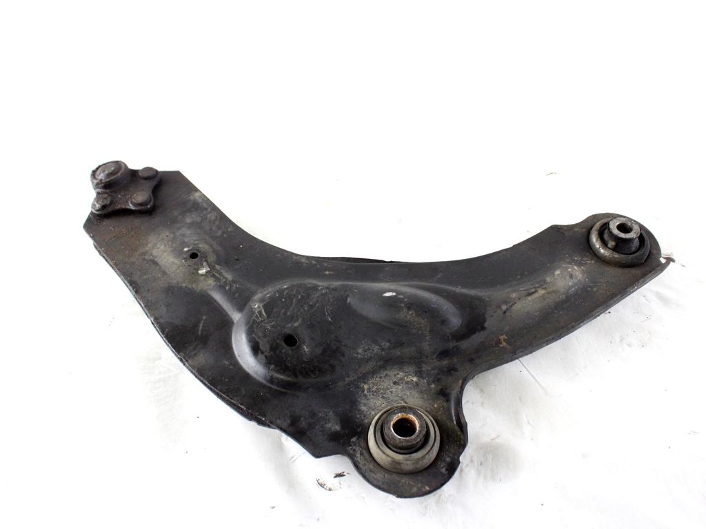 545058162R BRACCIO OSCILLANTE ANTERIORE SINISTRO RENAULT TRAFIC 2.0 D 84KW 6M 2P (2007) RICAMBIO USATO