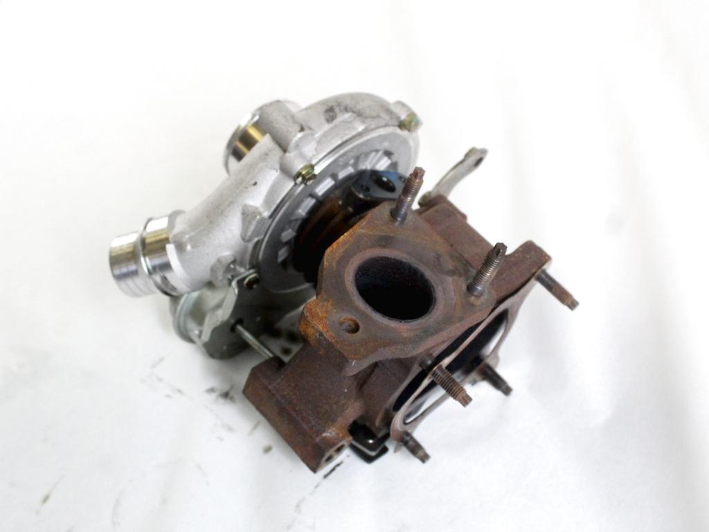7701477300 TURBINA TURBOCOMPRESSORE RENAULT TRAFIC 2.0 D 84KW 6M 2P (2007) RICAMBIO USATO