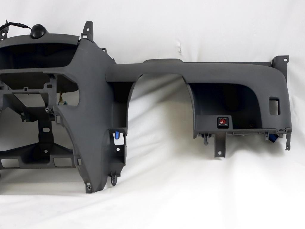 8211RW CRUSCOTTO PARTE INFERIORE CITROEN C1 1.0 B 50KW 5M 5P (2007) RICAMBIO USATO 