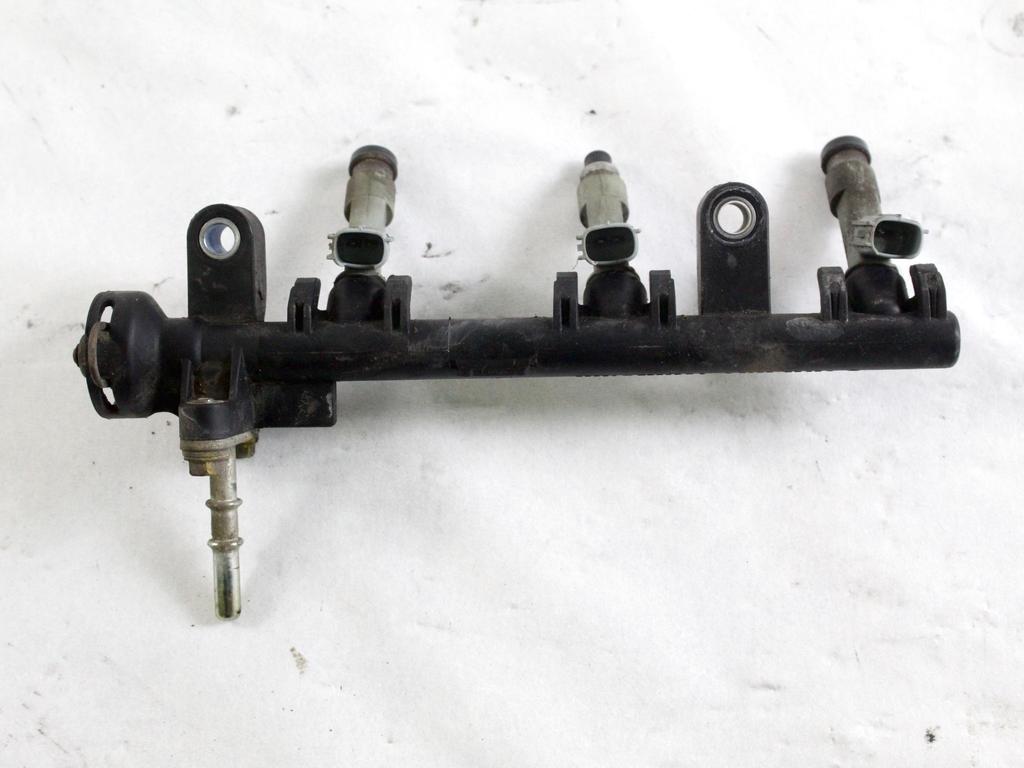 23814-0Q010 TUBO INIEZIONE CON SERIE INIETTORI BENZINA CITROEN C1 1.0 B 50KW 5M 5P (2007) RICAMBIO USATO 1984F9 23250-0Q010
