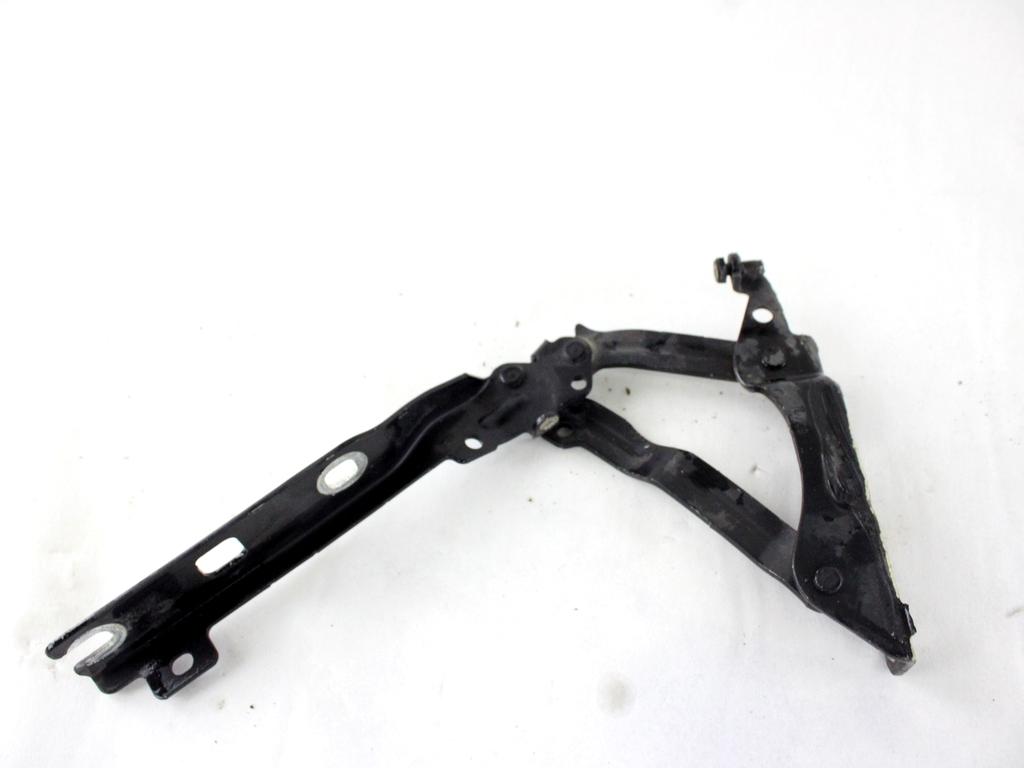 1KM823302 CERNIERA COFANO ANTERIORE LATO DESTRO VOLKSWAGEN GOLF 6 2.0 D 81KW 5M 5P (2009) RICAMBIO USATO 