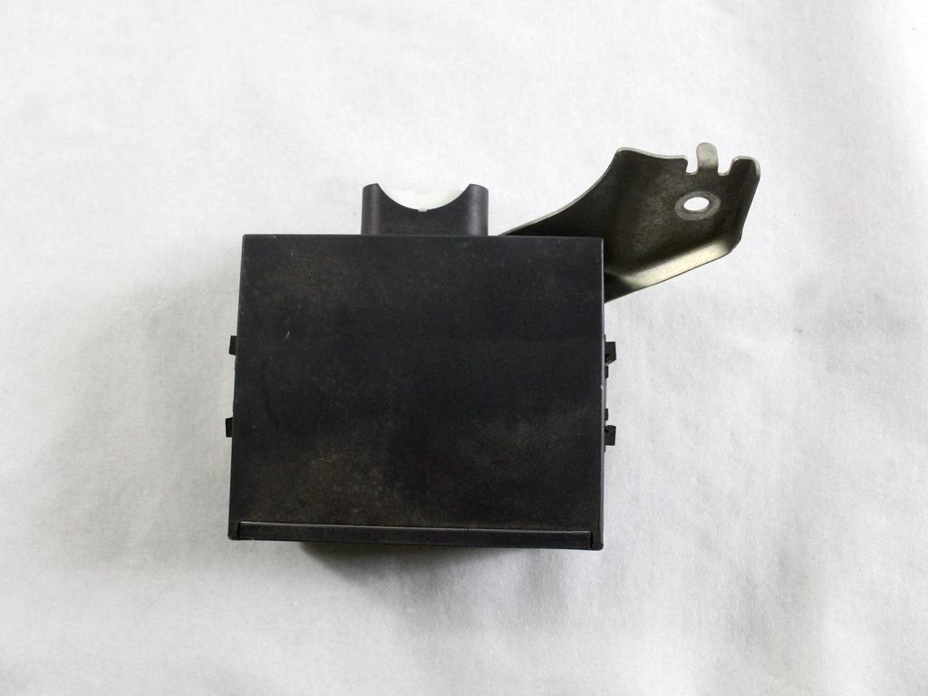 89661-0H022 KIT ACCENSIONE AVVIAMENTO CITROEN C1 1.0 B 50KW 5M 5P (2007) RICAMBIO USATO CON CENTRALINA MOTORE, BLOCCHETTI ACCENSIONE APERTURA CON CHIAVE 89740-0H010 83800-0H011