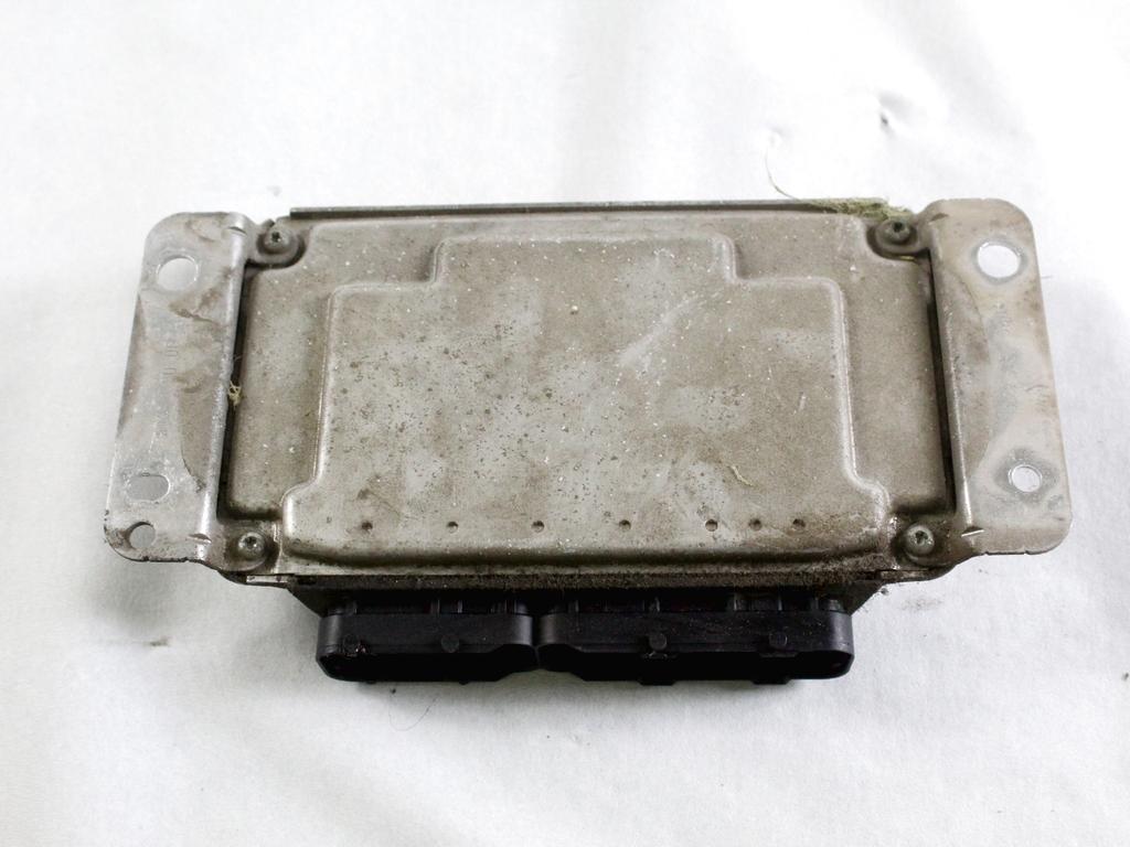 89661-0H022 KIT ACCENSIONE AVVIAMENTO CITROEN C1 1.0 B 50KW 5M 5P (2007) RICAMBIO USATO CON CENTRALINA MOTORE, BLOCCHETTI ACCENSIONE APERTURA CON CHIAVE 89740-0H010 83800-0H011